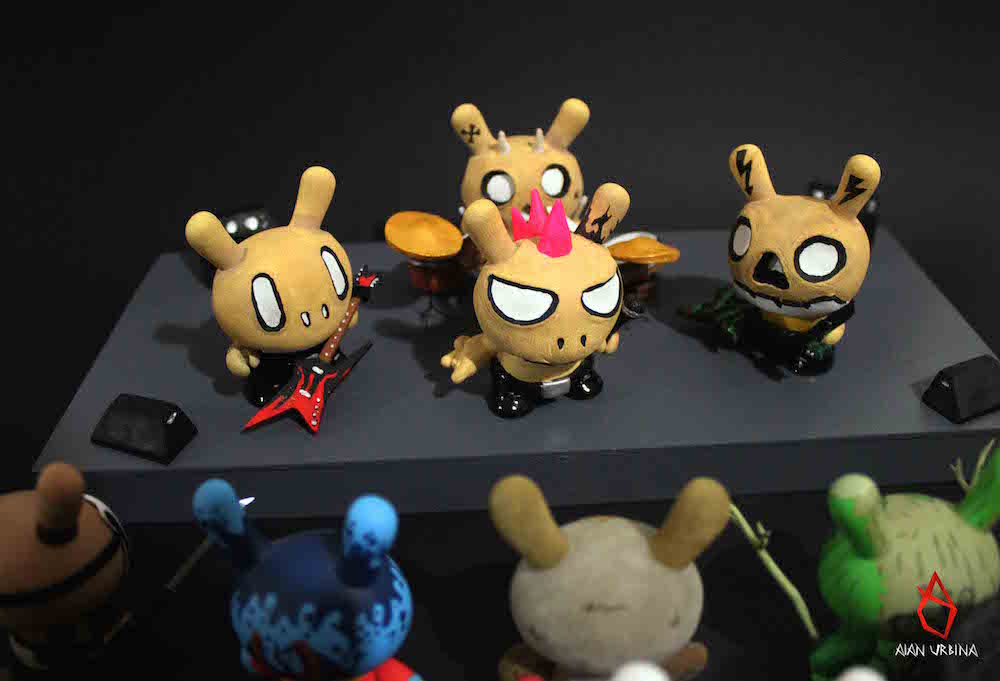 Alan Urbina’s Death Band Custom Dunny Set