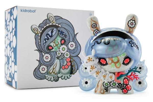 Junko Mizuno’s Violet Soda Lady 8-inch Dunny