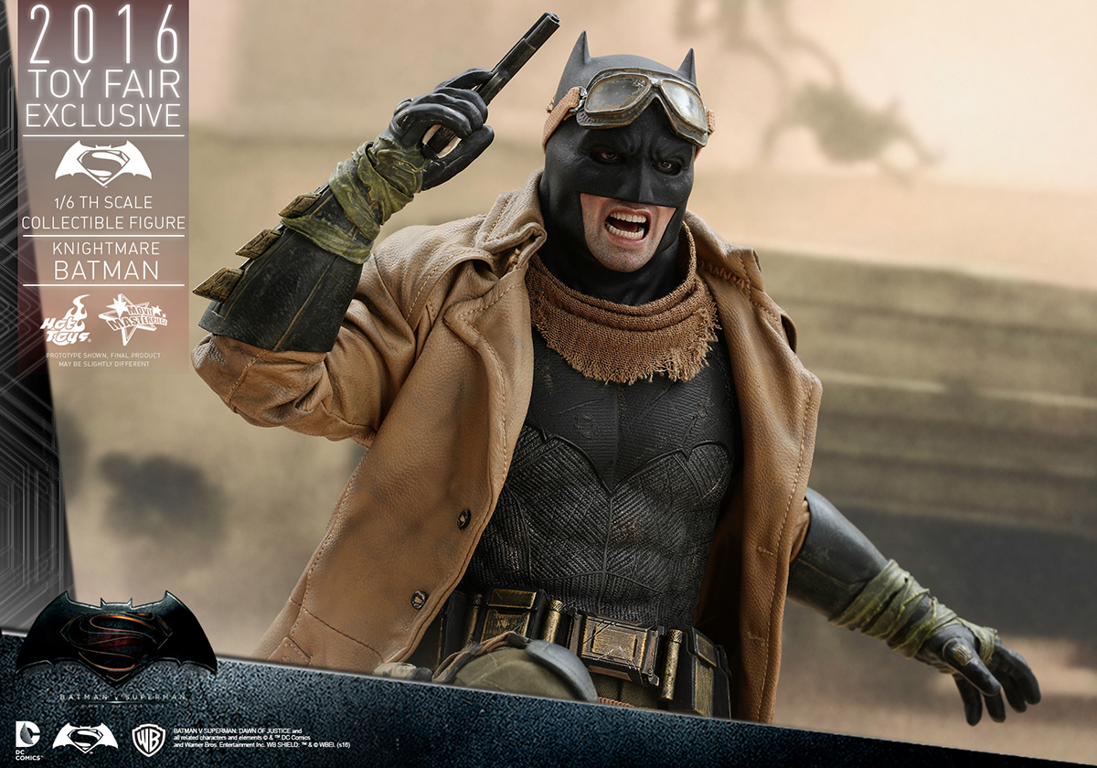 Hot Toys’ 1/6th scale Knightmare Batman