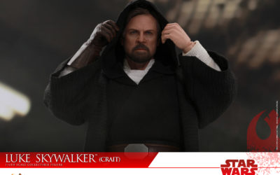 Star Wars: The Last Jedi- 1/6th scale Luke Skywalker (Crait) Figure