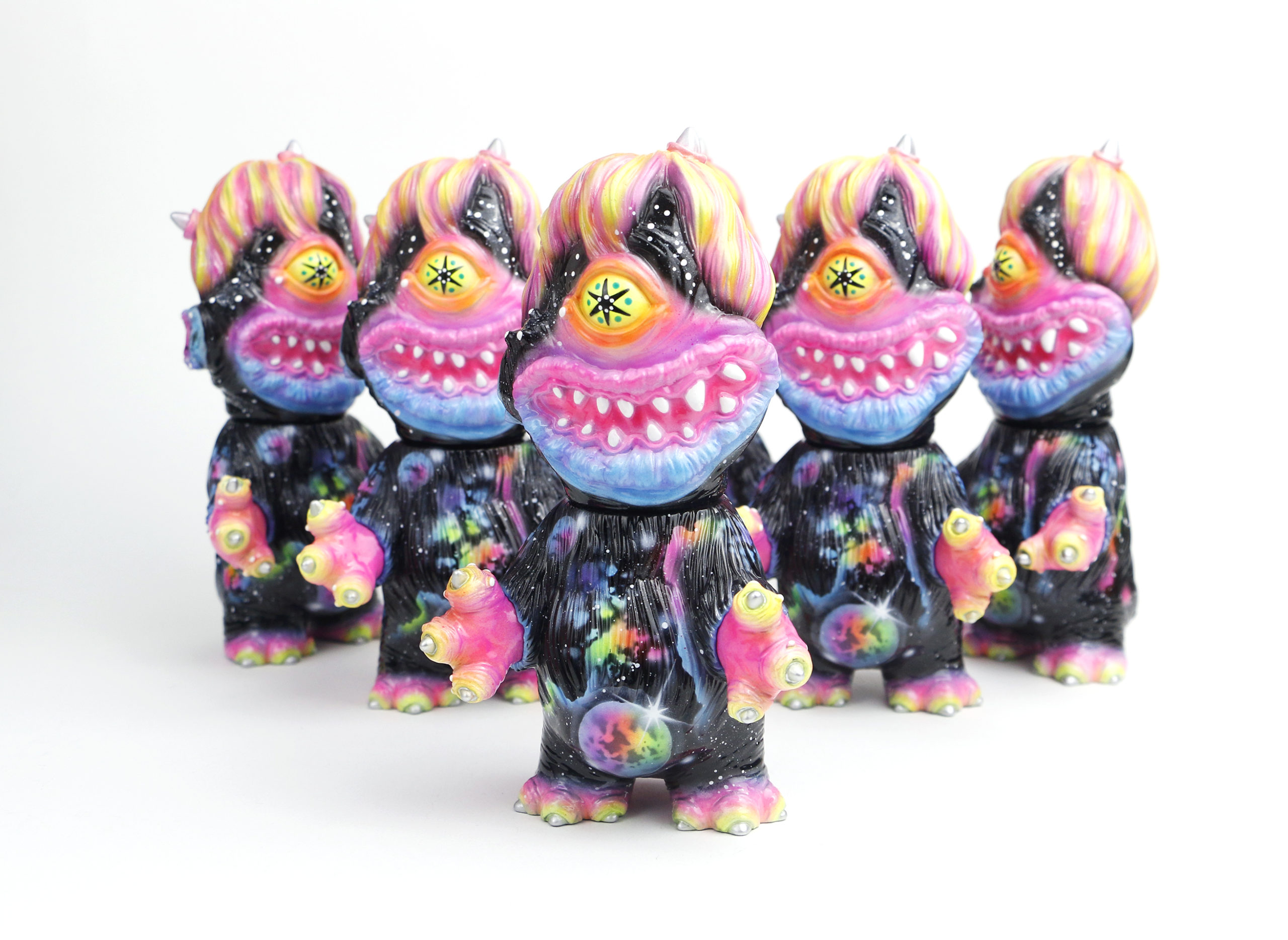 Zukaty x Phobia Toys – Neon Galaxy Rowlii