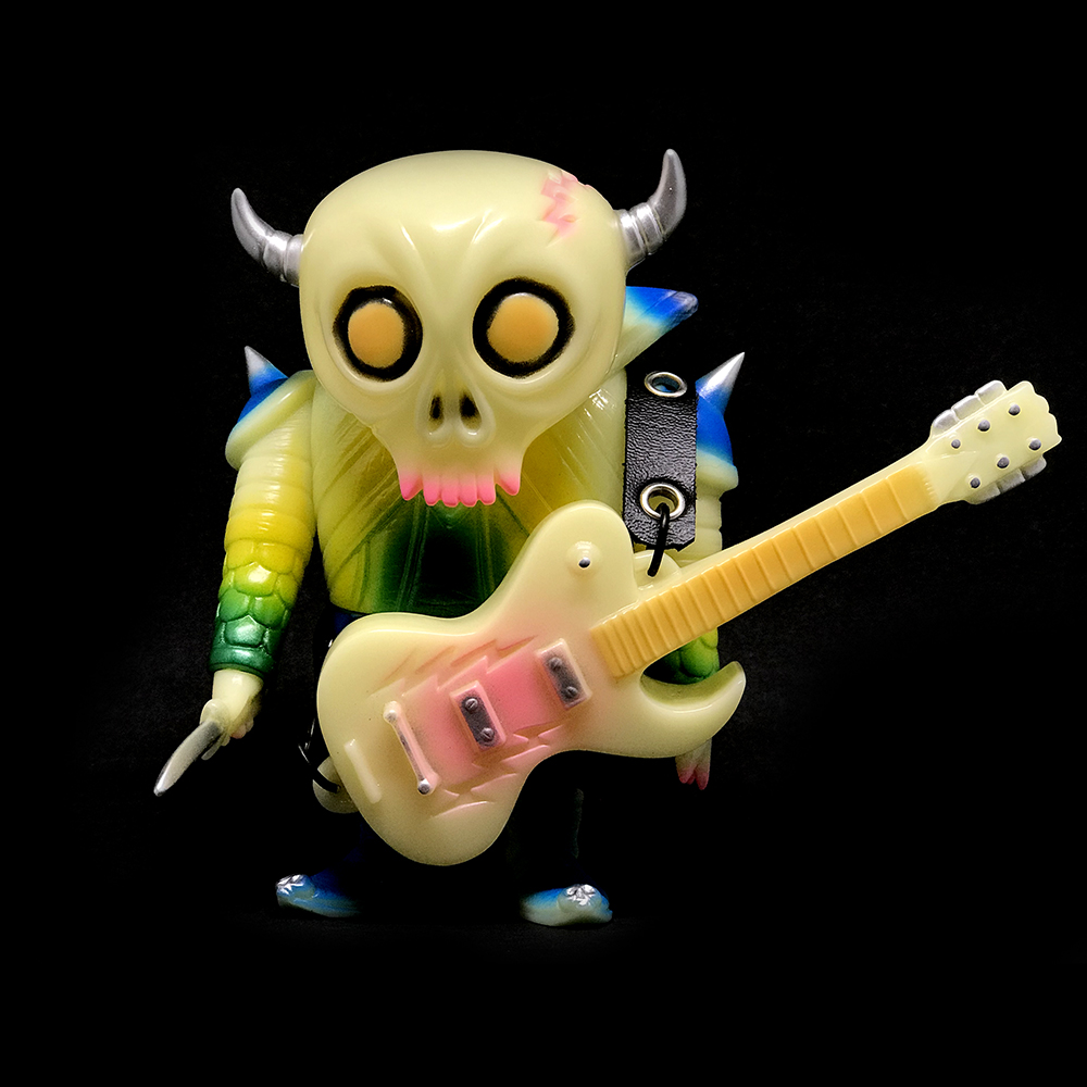 Skullion Atomic Outlaw Edition