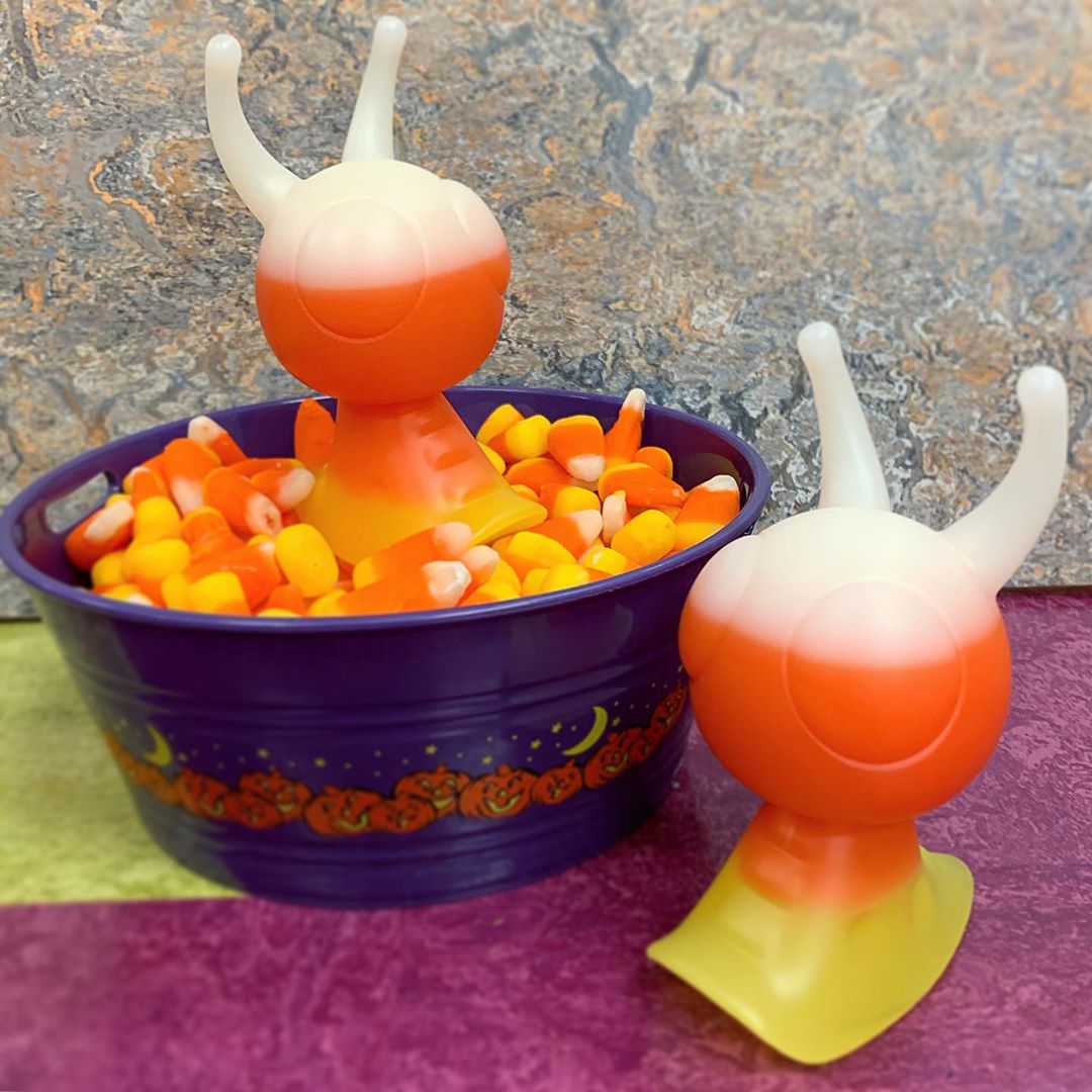 TNT Plastic – Candy Corn Snalien and Gargoyle Milton